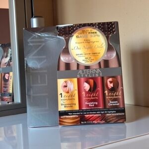 Alterna 1 Night Highlights - Shimmering Blonde, Ravishing Red,
